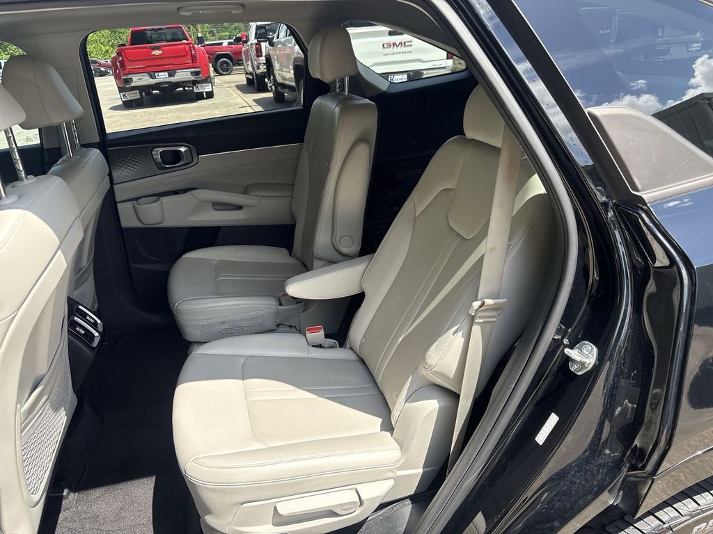 Used 2023 Kia Sorento SX FWD image 26