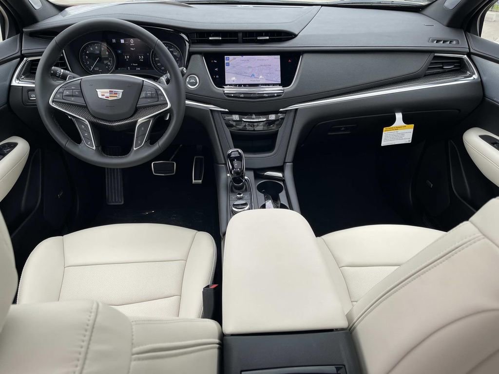 New 2026 Cadillac XT5 Sportv AWD/4WD image 16