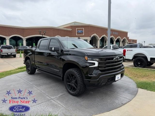 Used 2026 Chevrolet Silverado 1500 High Country w/ Midnight Edition AWD/4WD image 1