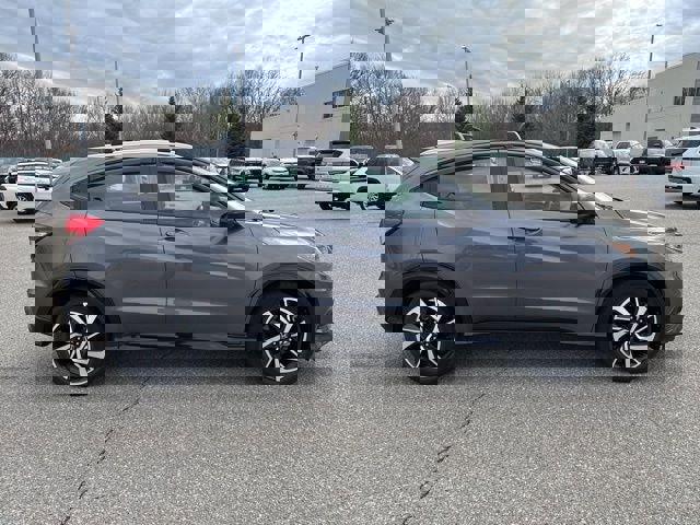 Used 2019 Honda HR-V Sport image 11