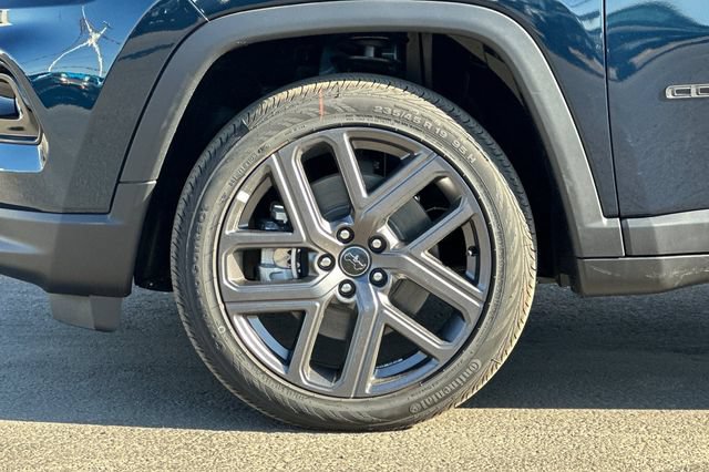 New 2026 Jeep Compass Limited AWD/4WD image 24