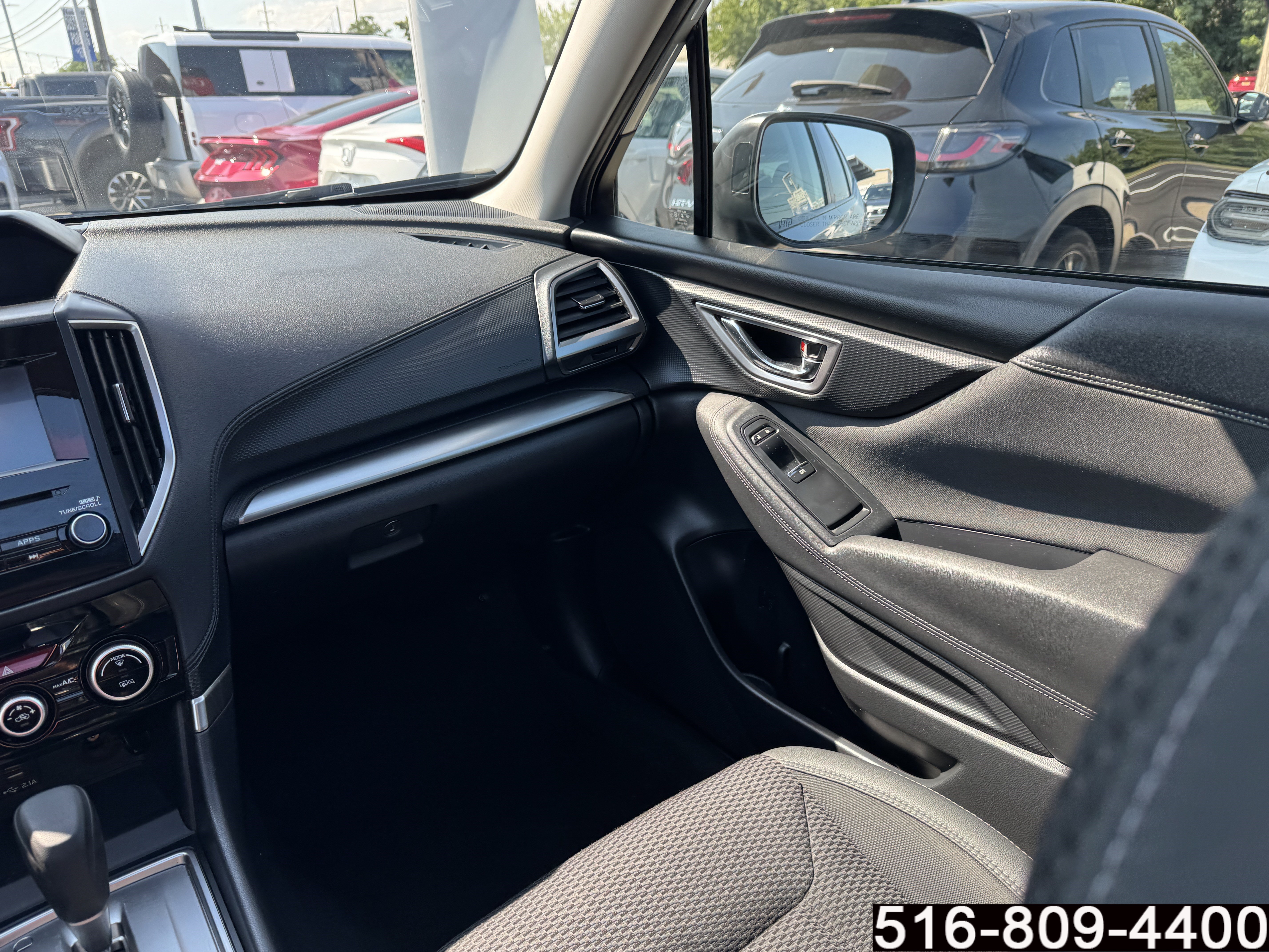 Used 2019 Subaru Forester Premium AWD/4WD image 16
