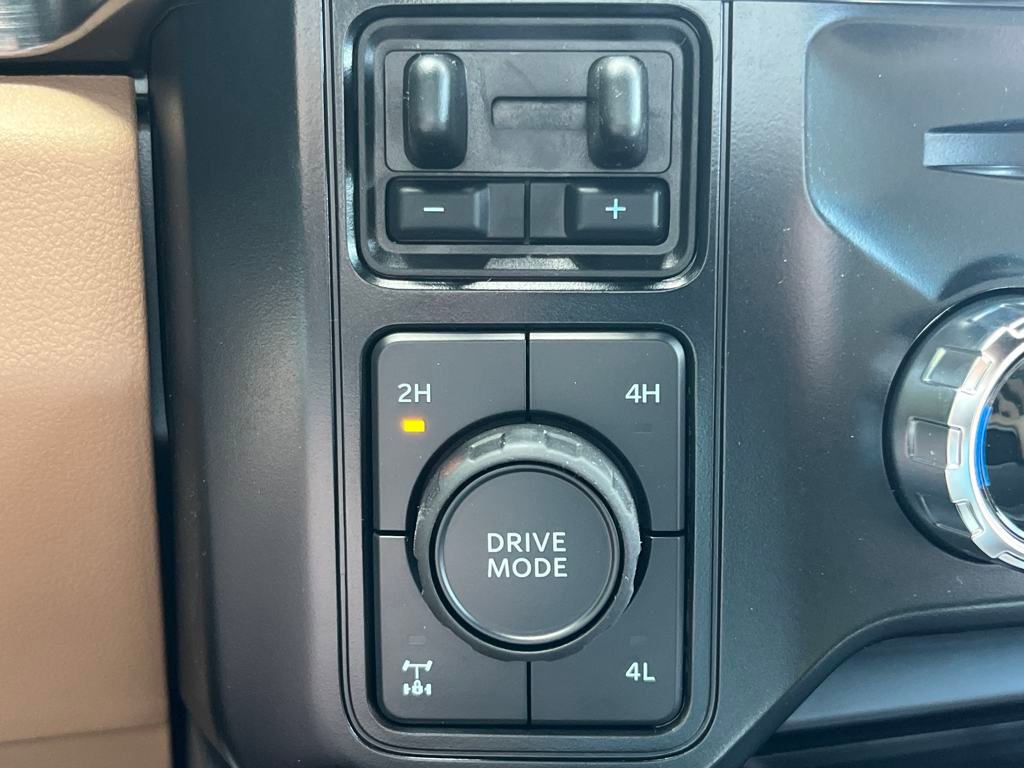 New 2025 Ford F350 Lariat w/ Lariat Ultimate Package AWD/4WD image 14