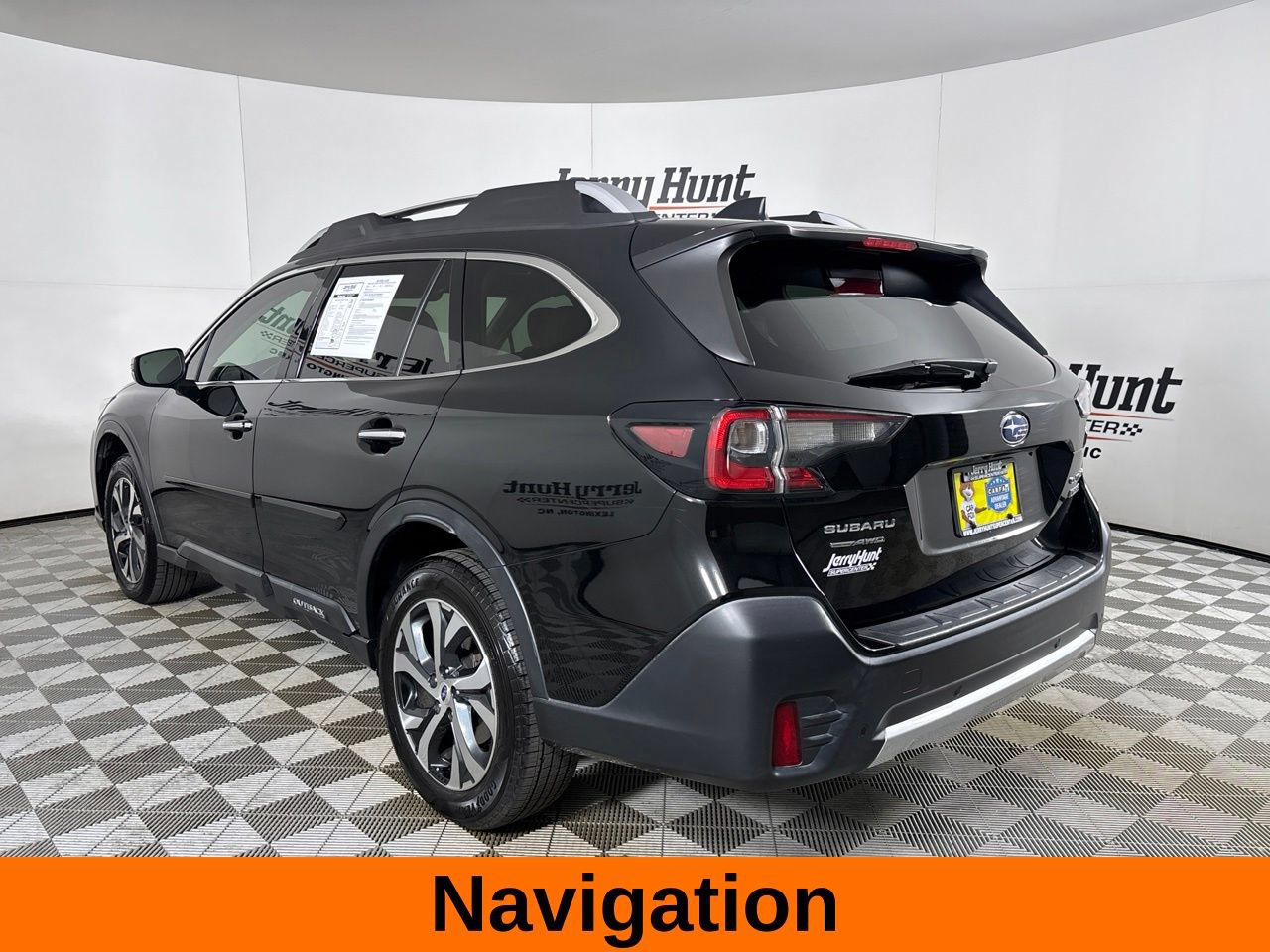 Used 2020 Subaru Outback Touring AWD/4WD image 8