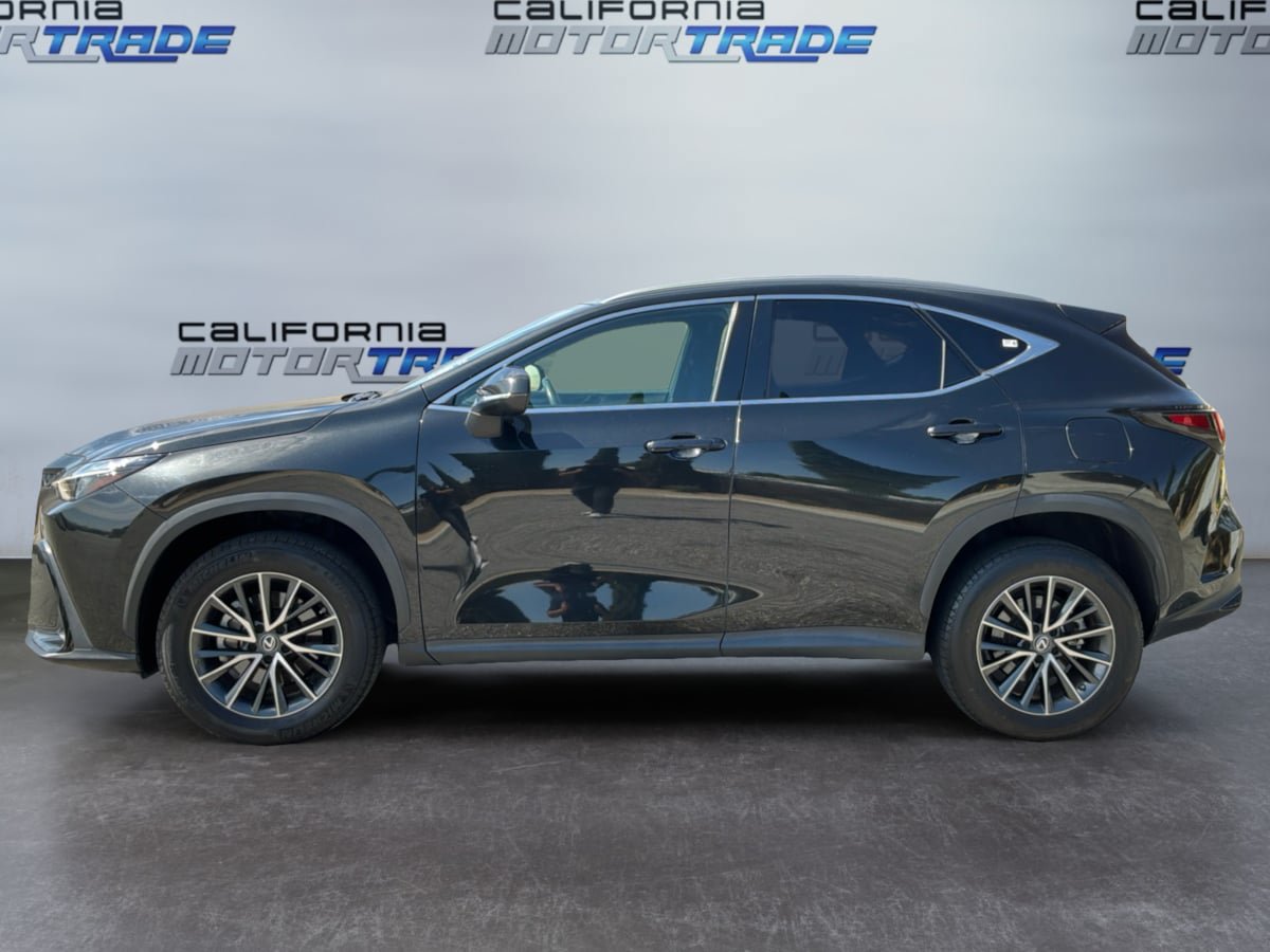 Used 2023 Lexus NX 250 FWD image 8