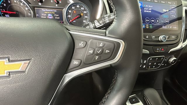 Used 2023 Chevrolet Equinox LT AWD/4WD image 17