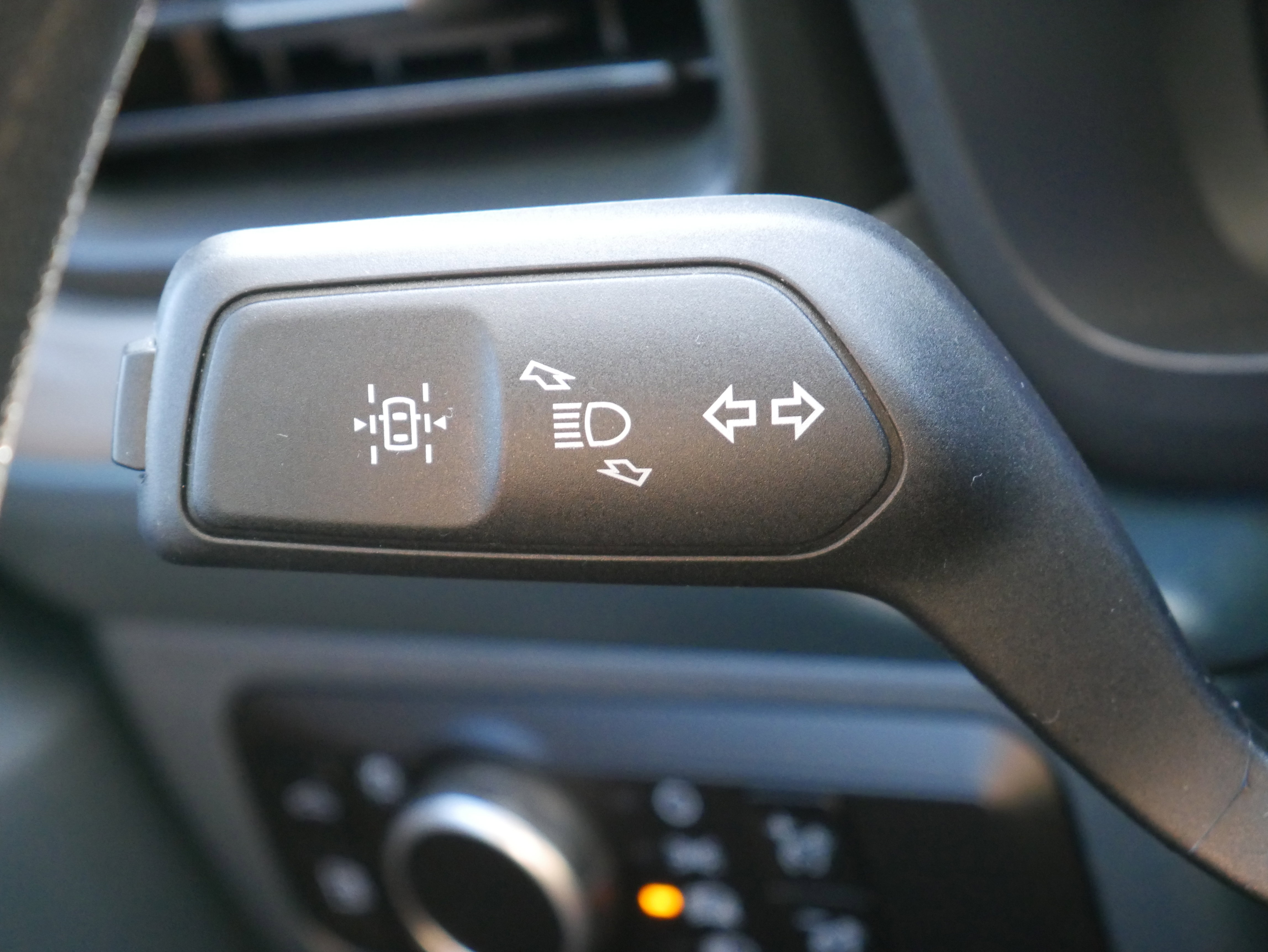 Used 2025 Ford Maverick XL image 24