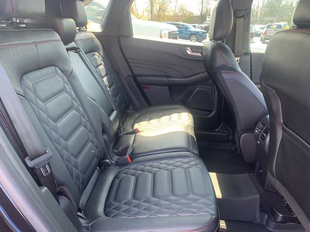 Certified 2023 Ford Escape ST-Line Elite w/ Premium Technology Package AWD/4WD image 12