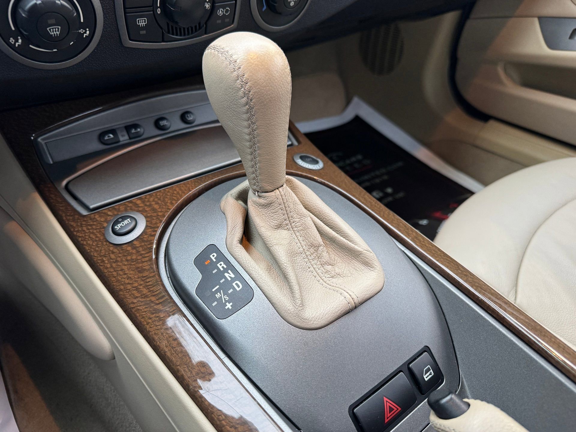 Used 2003 BMW Z4 2.5i image 28