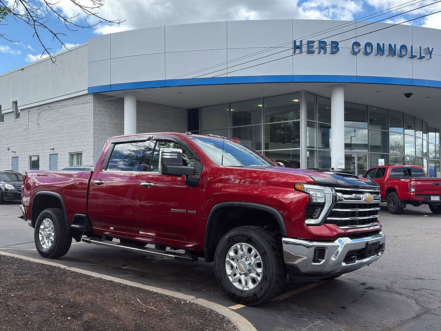 Used 2024 Chevrolet Silverado 2500 LTZ w/ LTZ Convenience Package AWD/4WD image 1