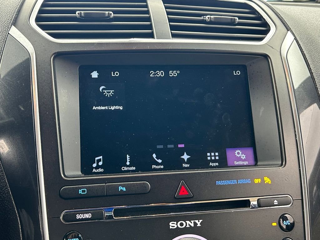 Used 2017 Ford Explorer Limited image 23