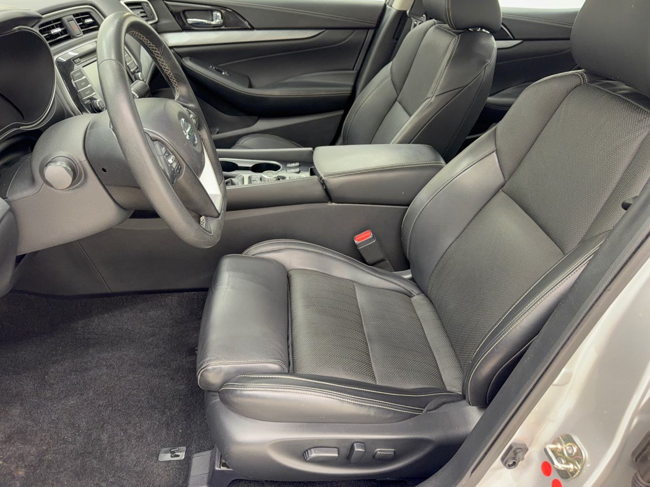 Used 2016 Nissan Maxima 3.5 SV FWD image 5