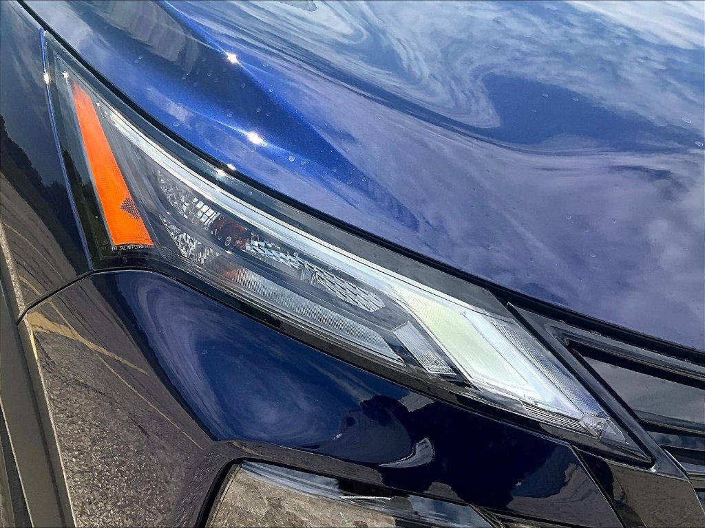 New 2026 Nissan Rogue Dark Armor AWD/4WD image 34