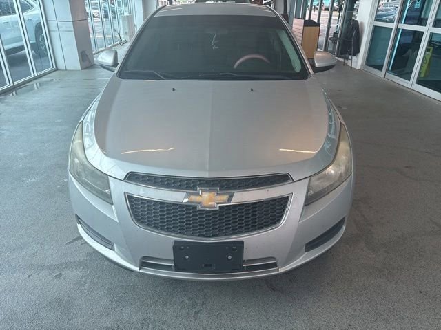 Used 2011 Chevrolet Cruze LT FWD image 2