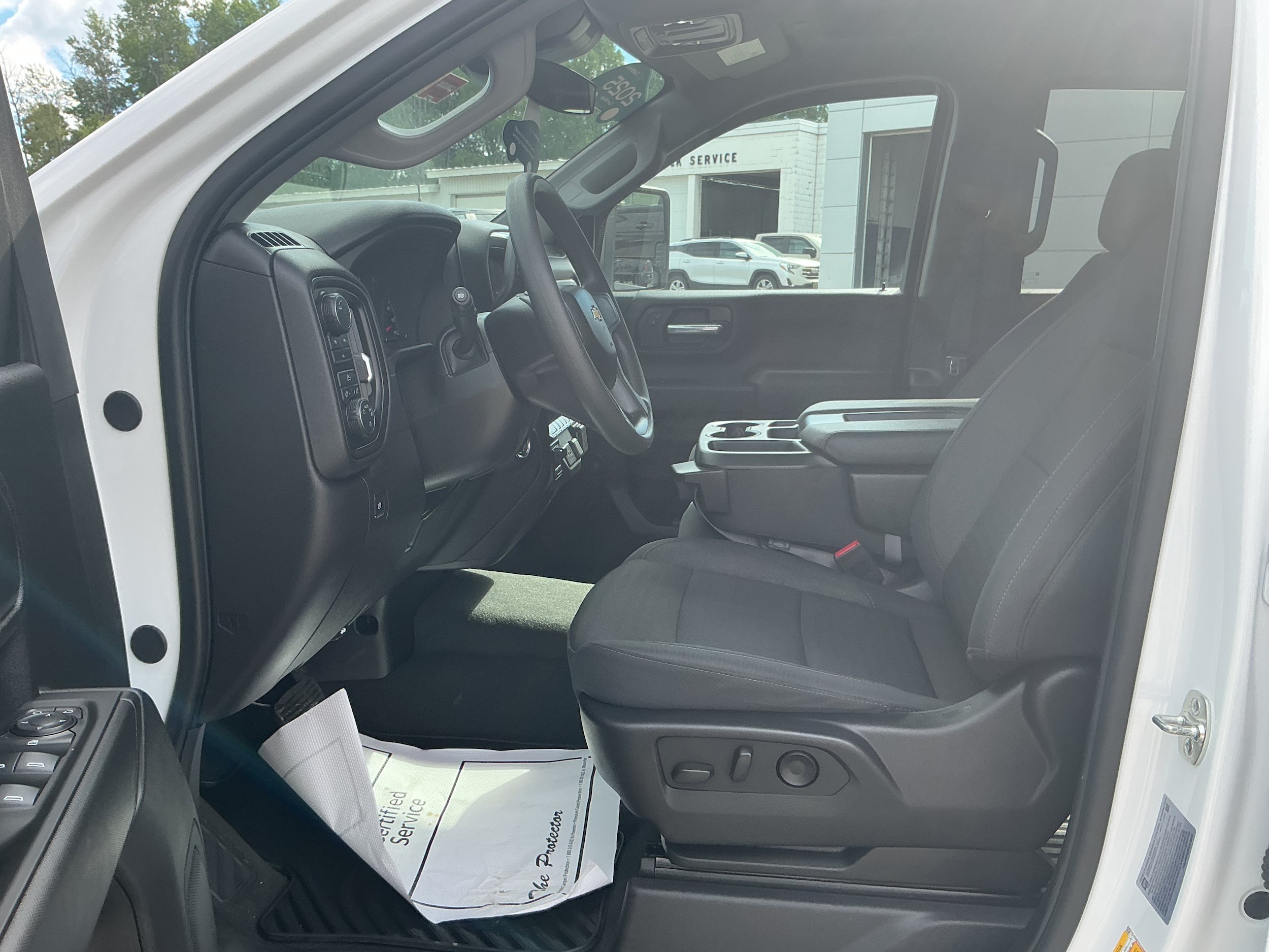 Certified 2025 Chevrolet Silverado 2500 Custom w/ Custom Convenience Package AWD/4WD image 6