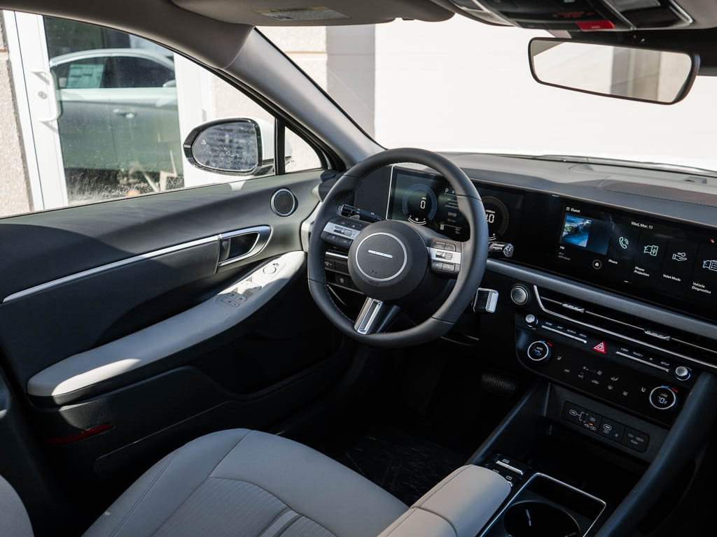 New 2026 Hyundai Sonata SEL FWD image 12
