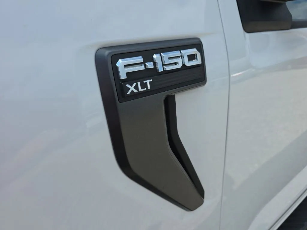 Used 2021 Ford F150 XLT w/ Equipment Group 302A High AWD/4WD image 10