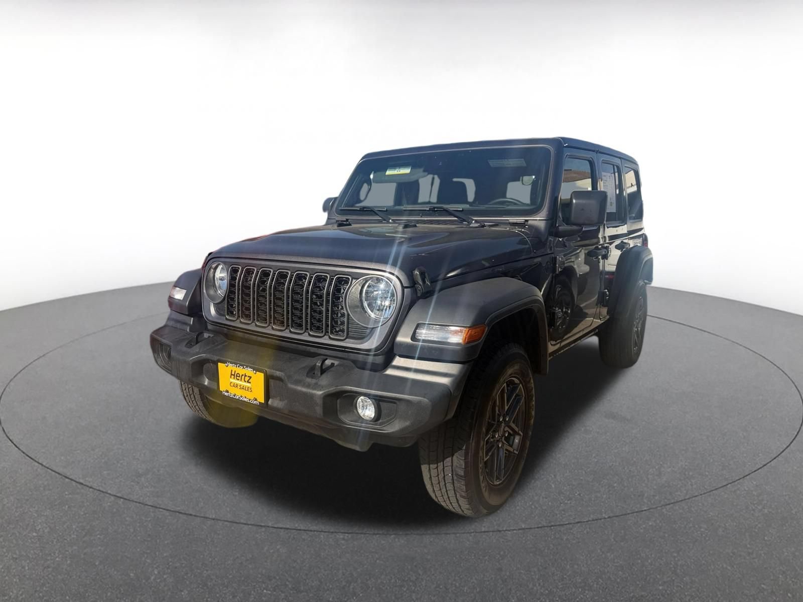 Used 2025 Jeep Wrangler Unlimited Sport AWD/4WD image 4