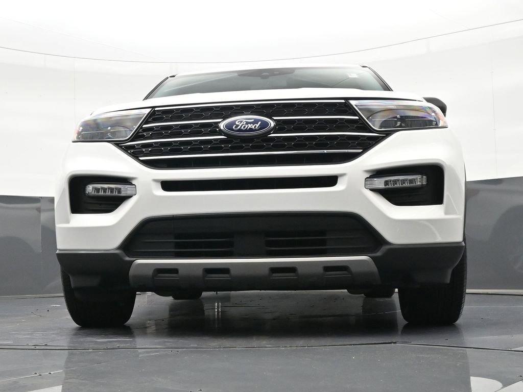 Used 2022 Ford Explorer XLT w/ Equipment Group 202A image 32