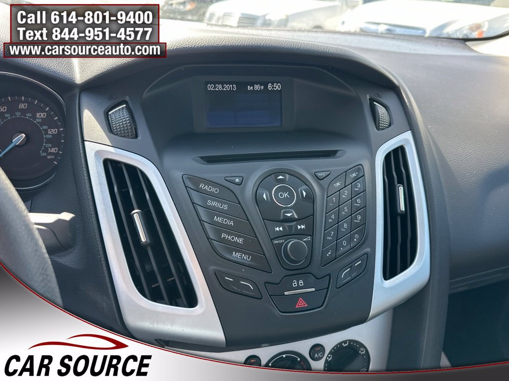 Used 2013 Ford Focus SE FWD image 23