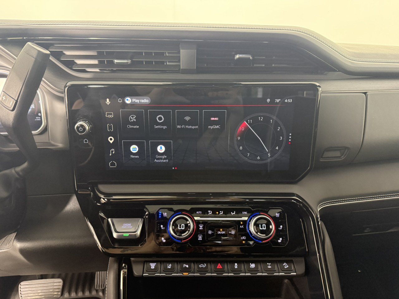 Used 2026 GMC Sierra 2500 AT4X AWD/4WD image 21