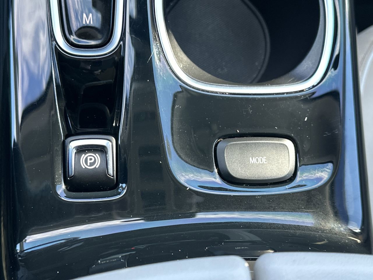 Used 2021 Buick Envision Avenir w/ Technology Package II image 10