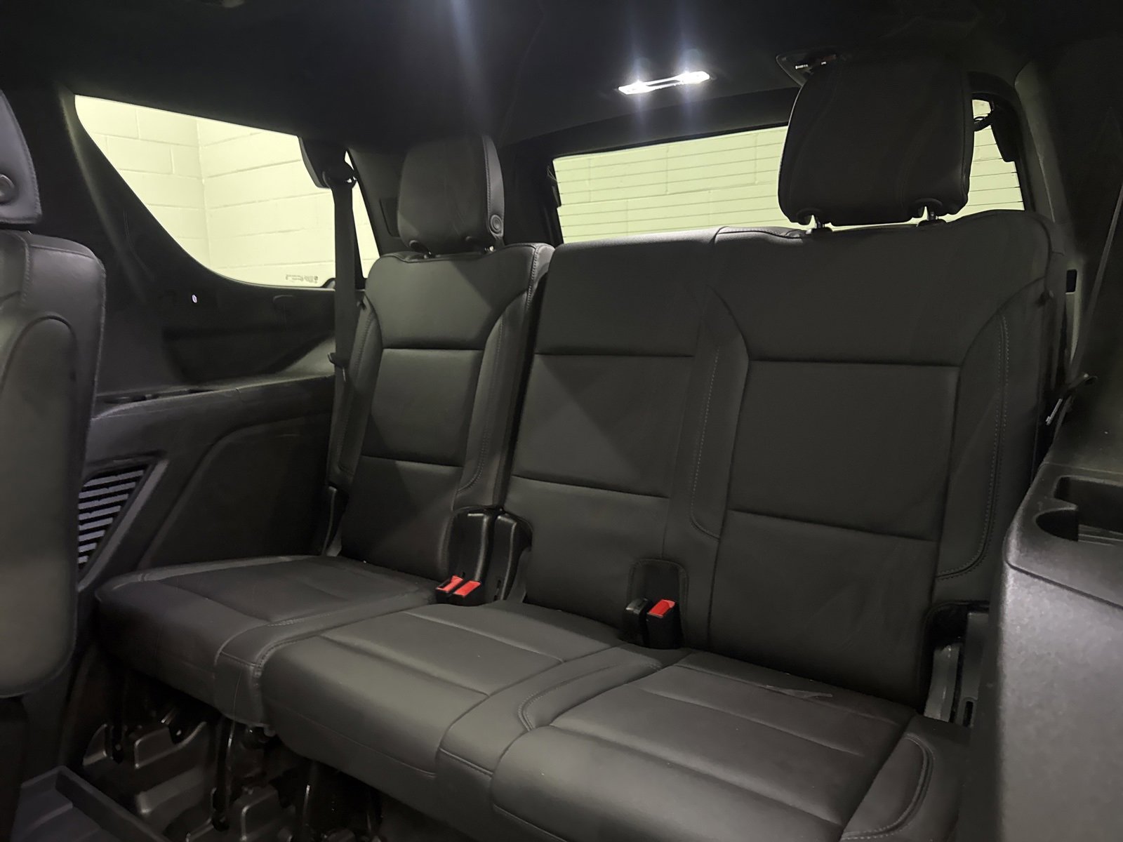 Used 2021 Chevrolet Tahoe Z71 w/ Rear Media and Nav Package image 28