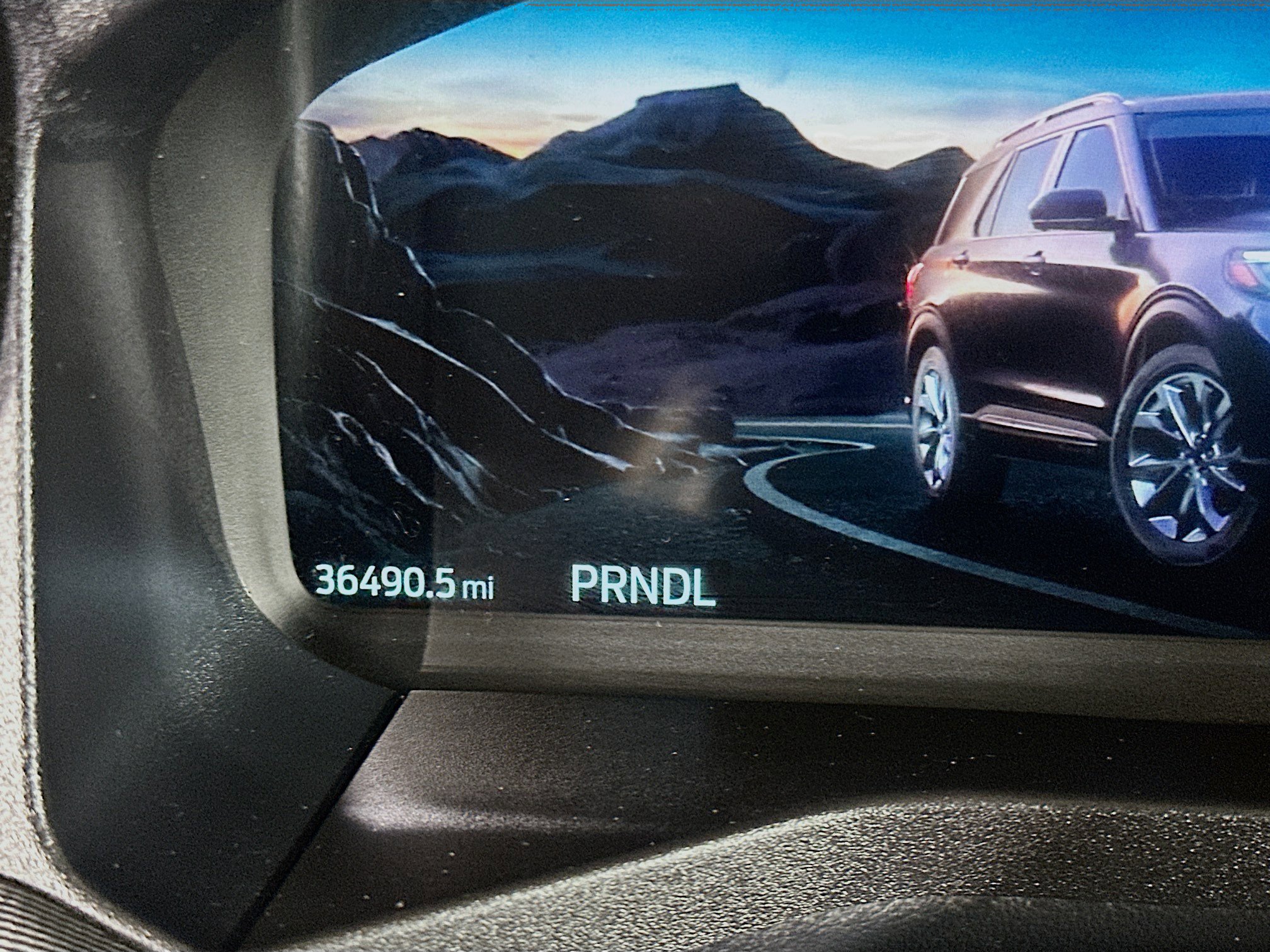 Used 2025 Ford Explorer ST-Line w/ ST-Line Street Pack AWD/4WD image 19