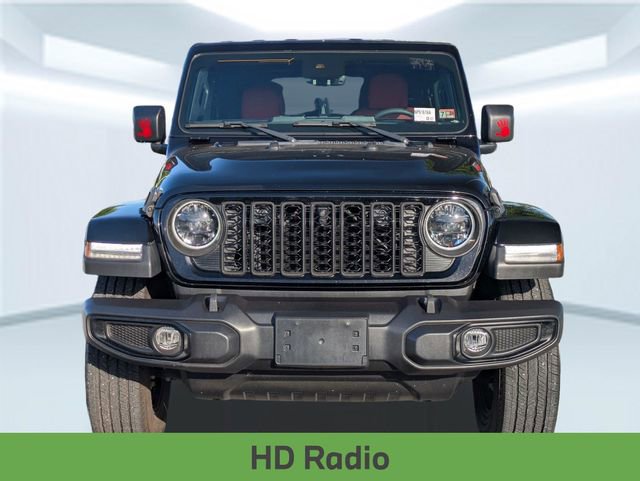 Used 2024 Jeep Wrangler Unlimited Sahara w/ Dual Top Group AWD/4WD image 12
