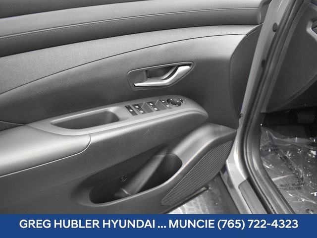 Used 2025 Hyundai Tucson SEL AWD/4WD image 17
