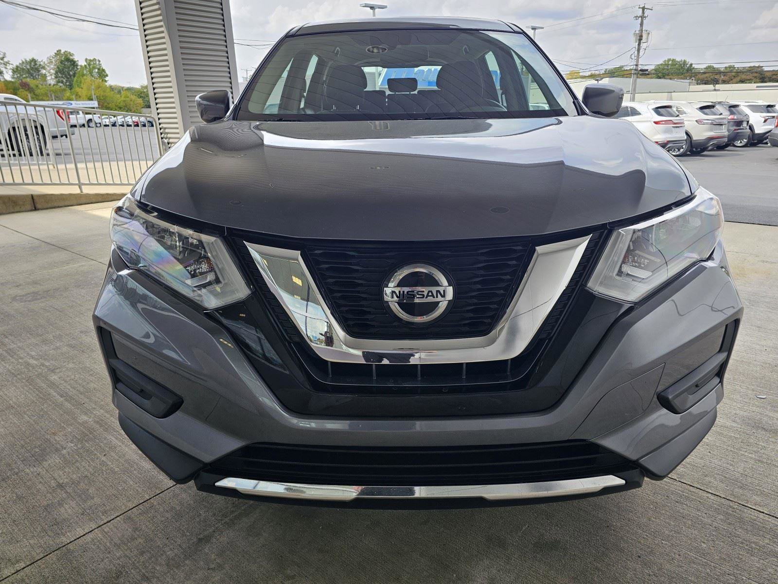 Used 2020 Nissan Rogue S image 9