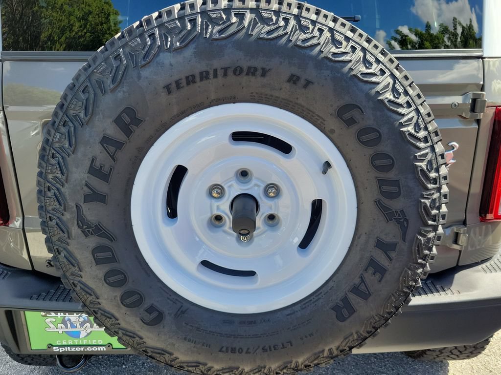 Used 2026 Ford Bronco Heritage Edition AWD/4WD image 8