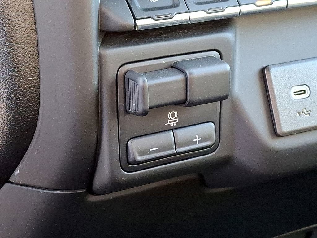 Used 2024 Chevrolet Silverado 2500 Custom w/ Custom Value Package image 22