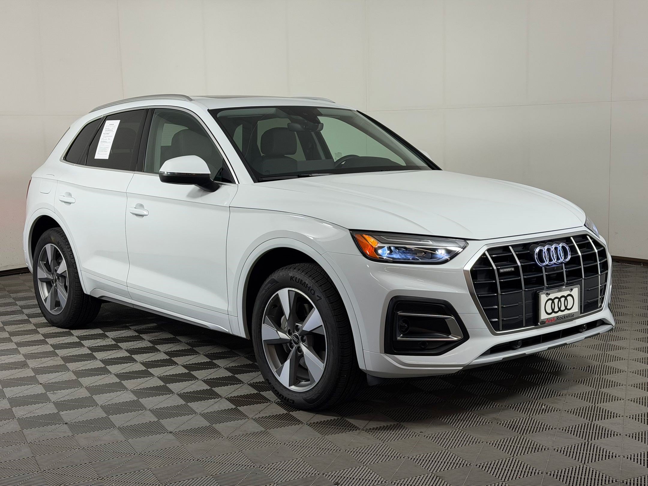 Certified 2023 Audi Q5 2.0T Premium Plus w/ Premium Plus Package AWD/4WD image 7