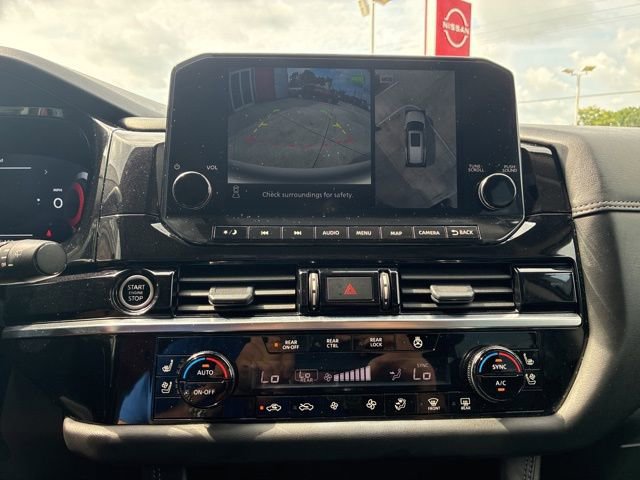Used 2024 Nissan Pathfinder Platinum FWD image 26