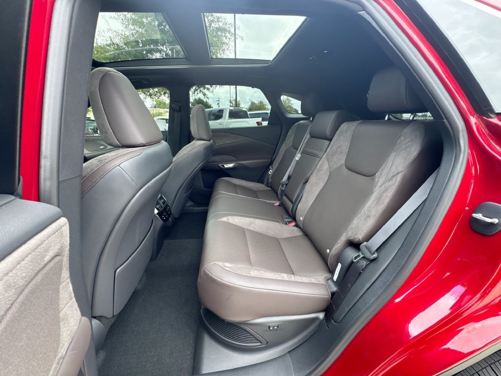 Used 2025 Lexus RX 350 w/ Convenience Package AWD/4WD image 33