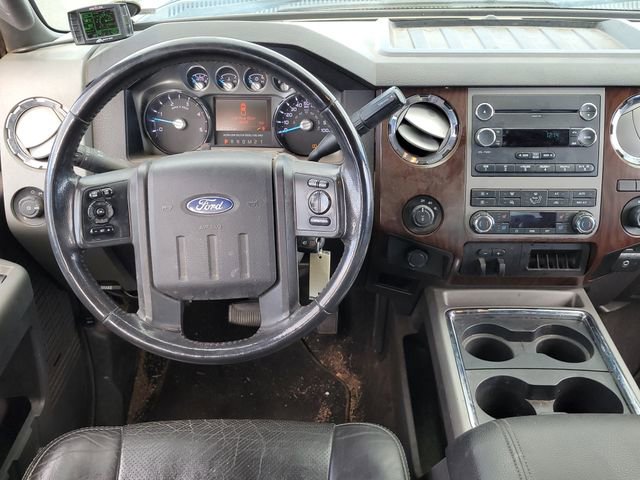 Used 2011 Ford F250 Lariat w/ Lariat Interior Pkg image 9