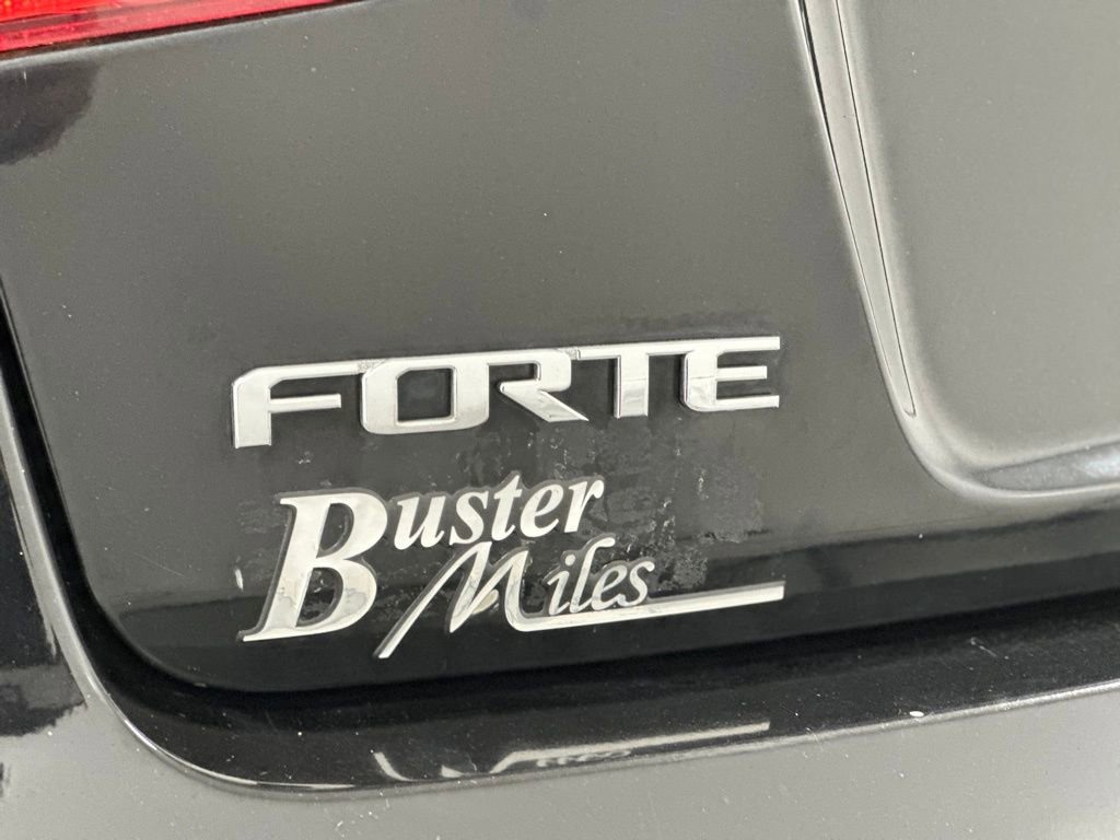 Used 2012 Kia Forte EX image 18