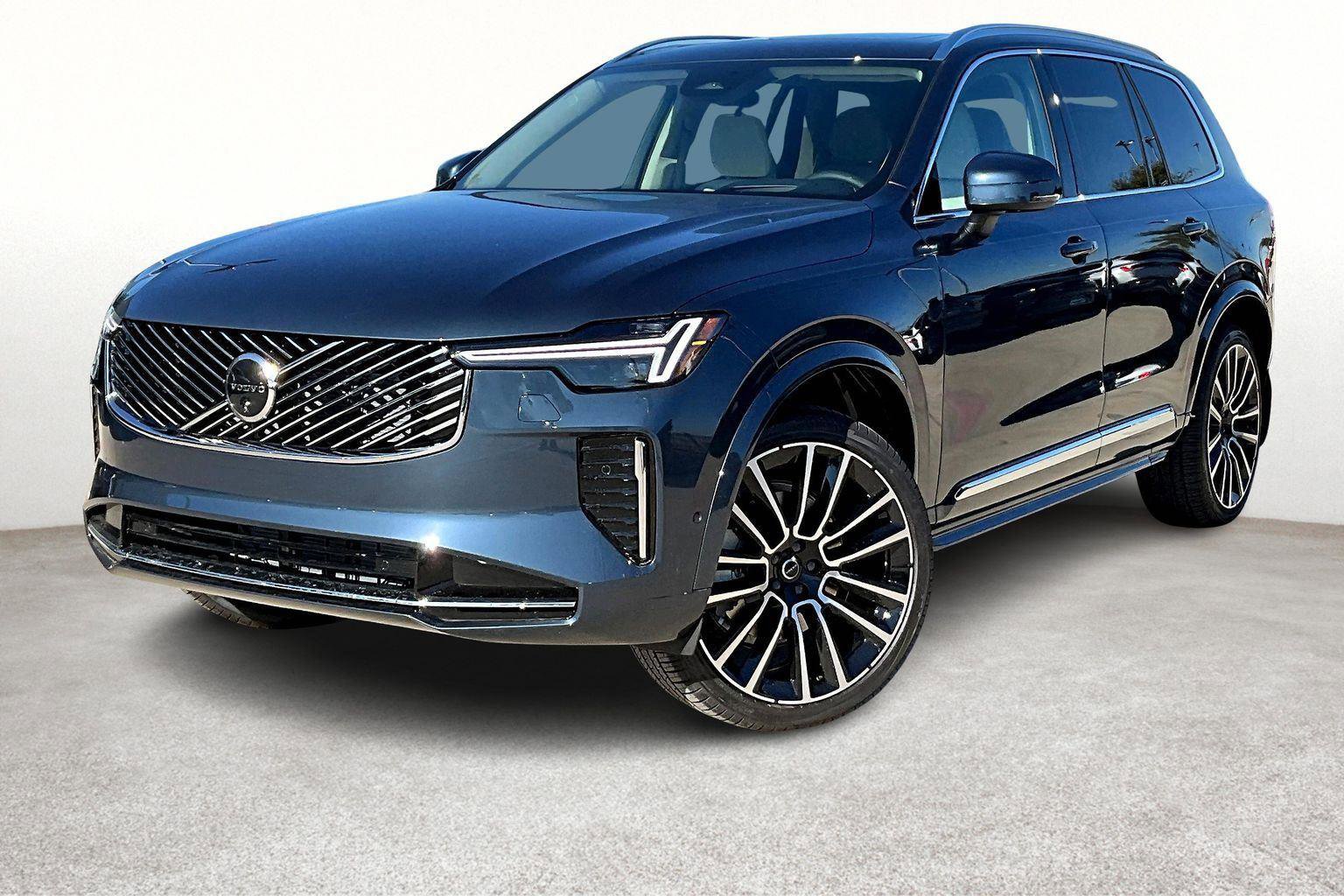 New 2026 Volvo XC90 B6 Ultra image 2
