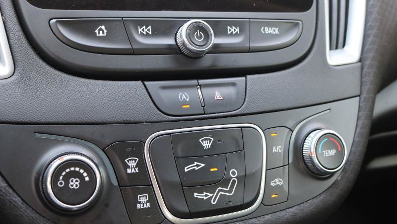 Used 2020 Chevrolet Malibu LS FWD image 13