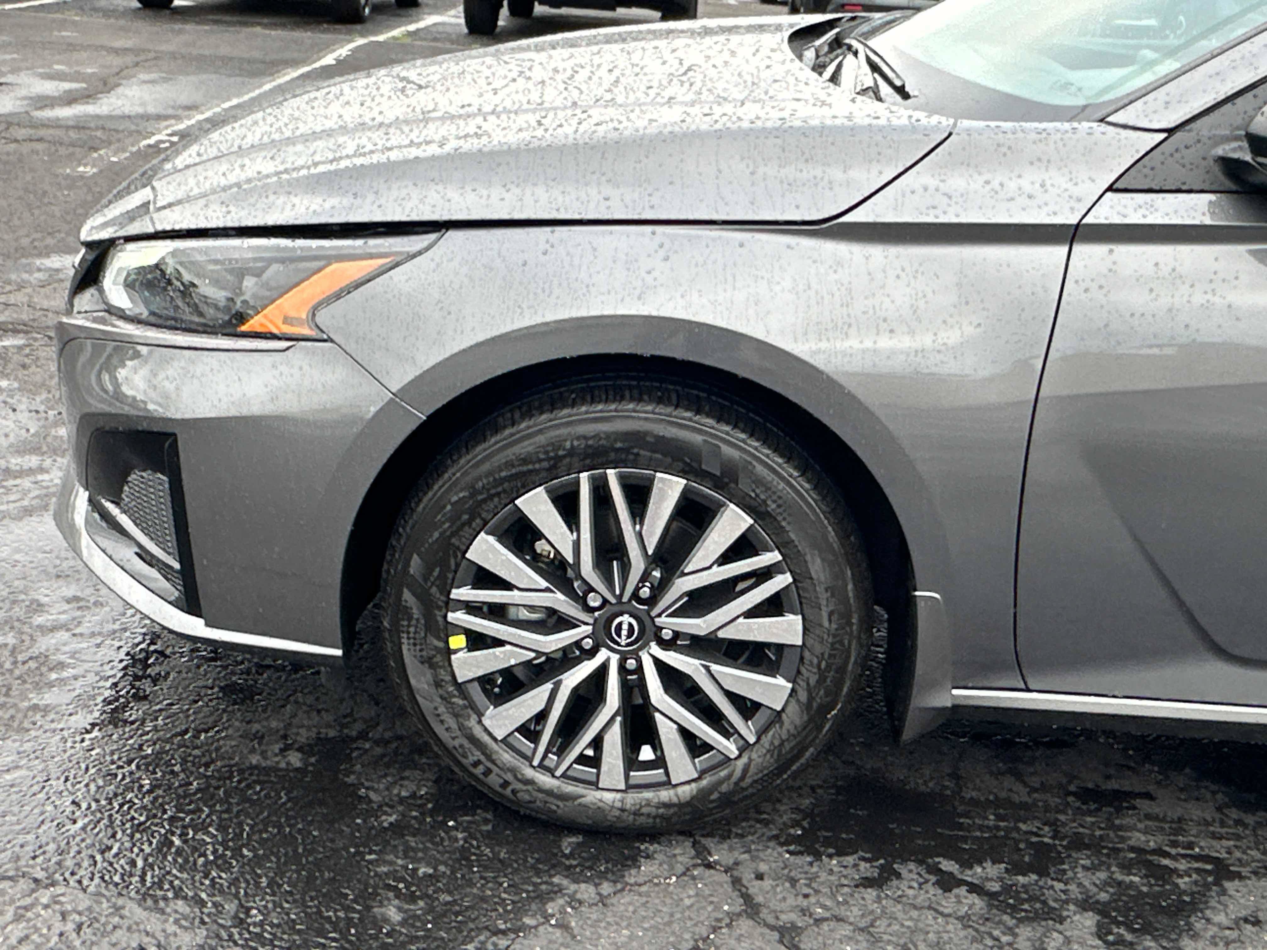 New 2026 Nissan Altima 2.5 SV AWD/4WD image 7