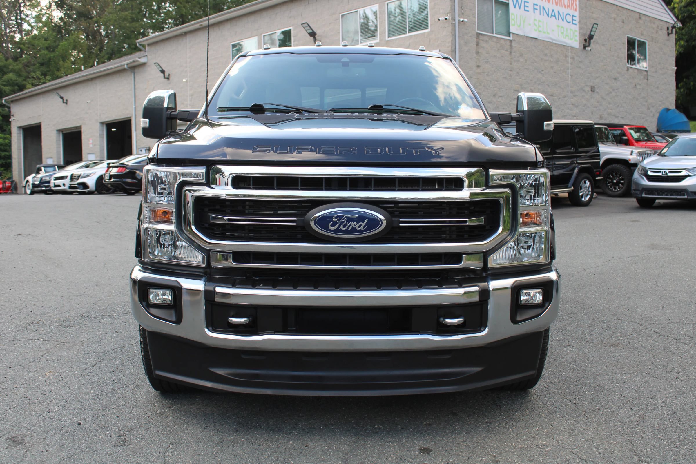 Used 2022 Ford F250 Lariat w/ Chrome Package AWD/4WD image 2