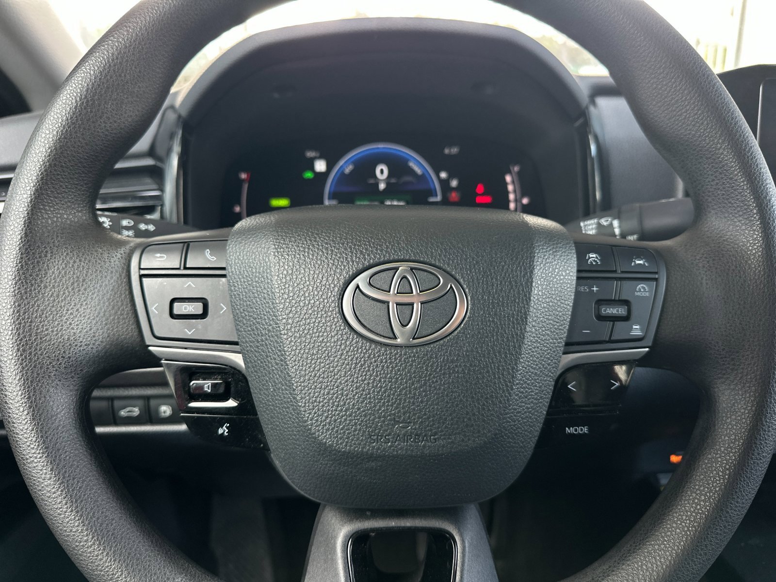 Used 2025 Toyota Camry LE image 20