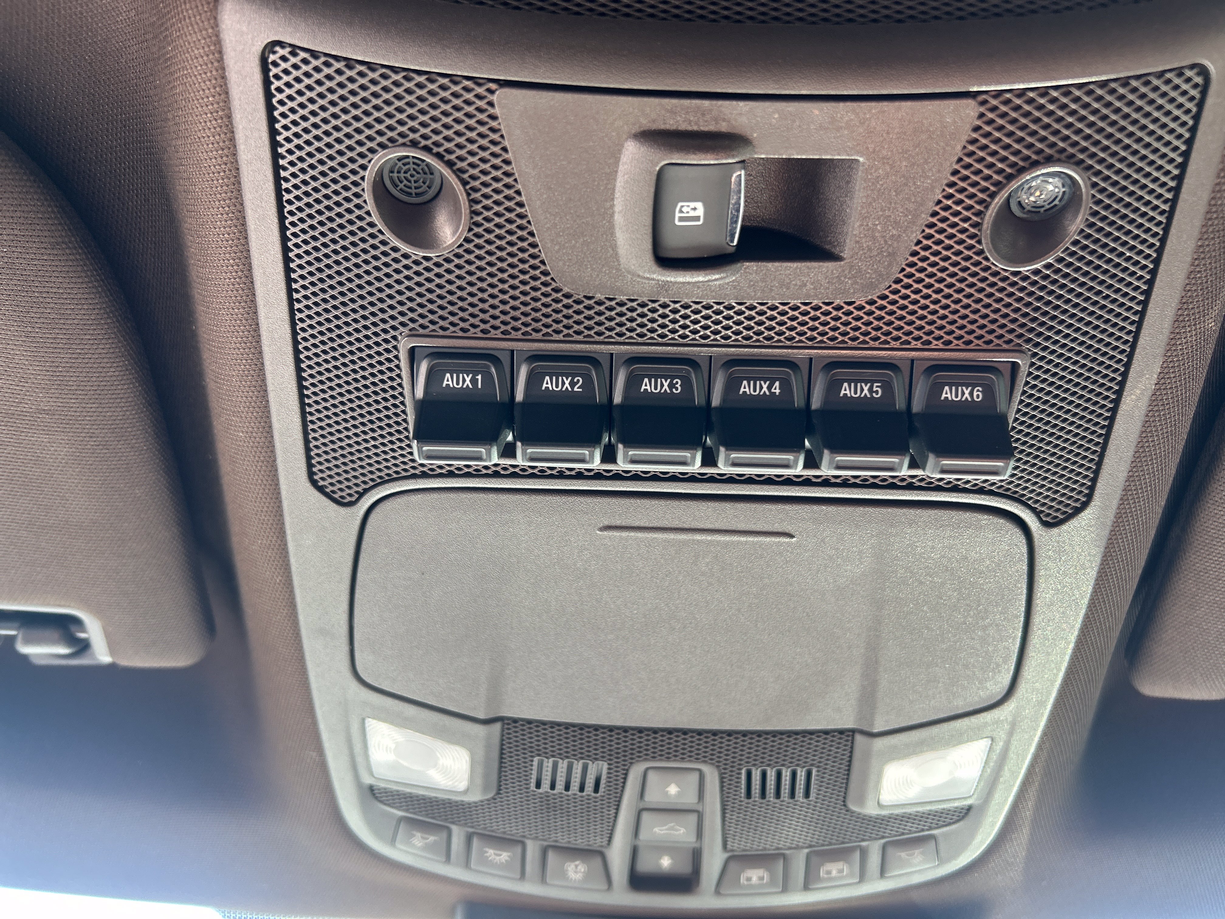Used 2021 Ford F350 King Ranch w/ King Ranch Ultimate Package AWD/4WD image 28