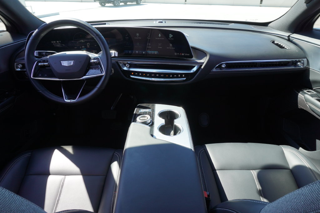 Certified 2024 Cadillac Lyriq Tech w/ Driver Assist Package RWD image 11