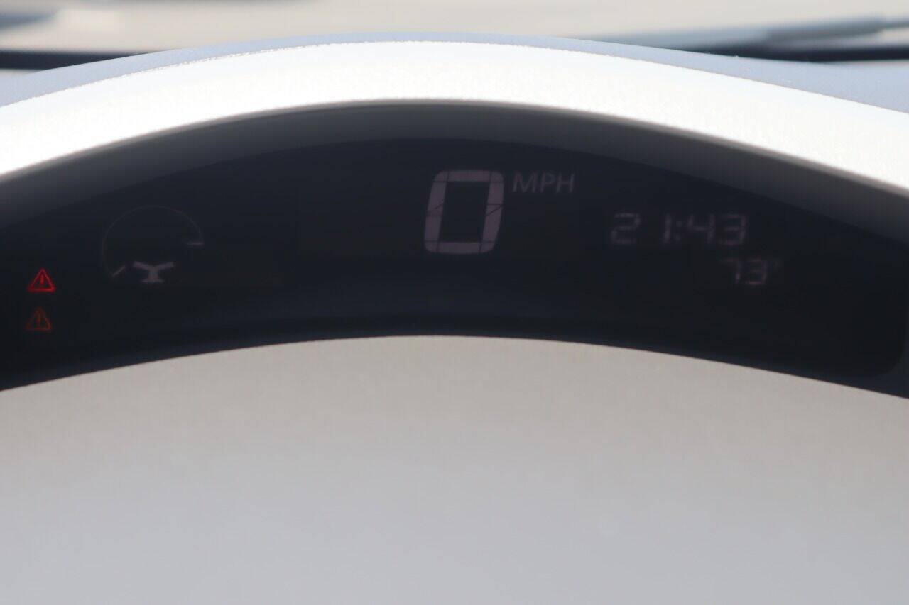 Used 2012 Nissan Leaf SL FWD image 17