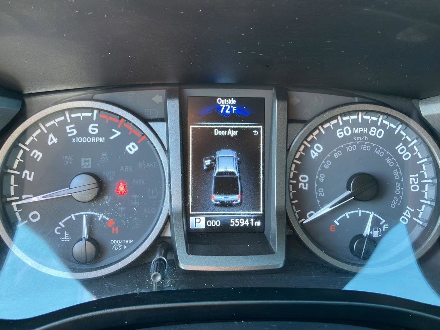 Used 2022 Toyota Tacoma TRD Off-Road w/ Technology Package image 24