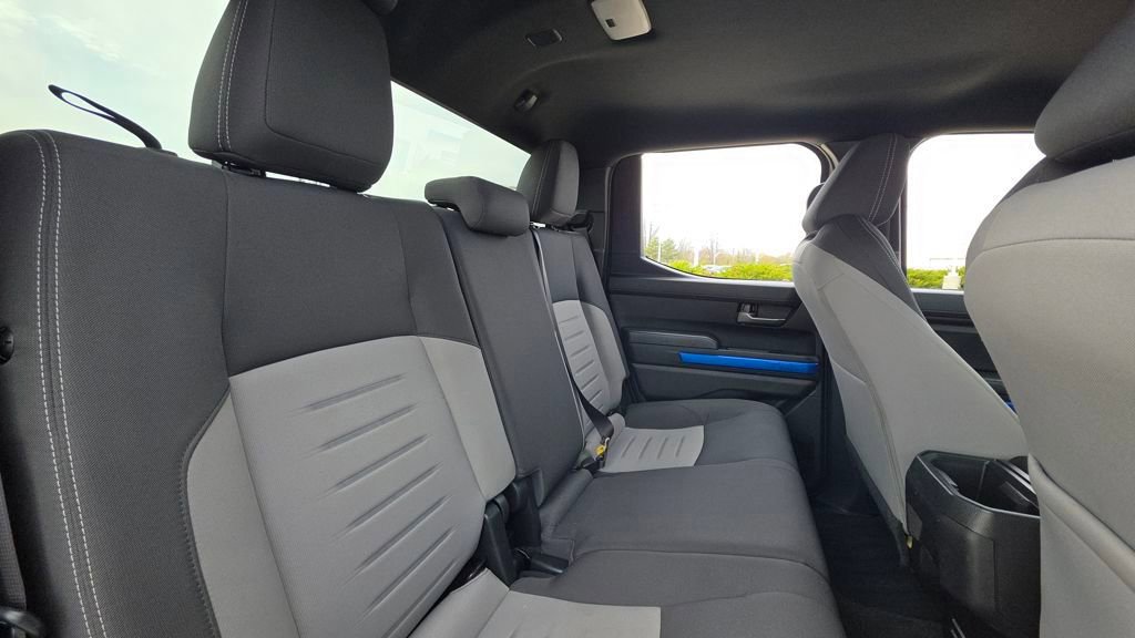 Used 2024 Toyota Tacoma TRD Sport AWD/4WD image 15