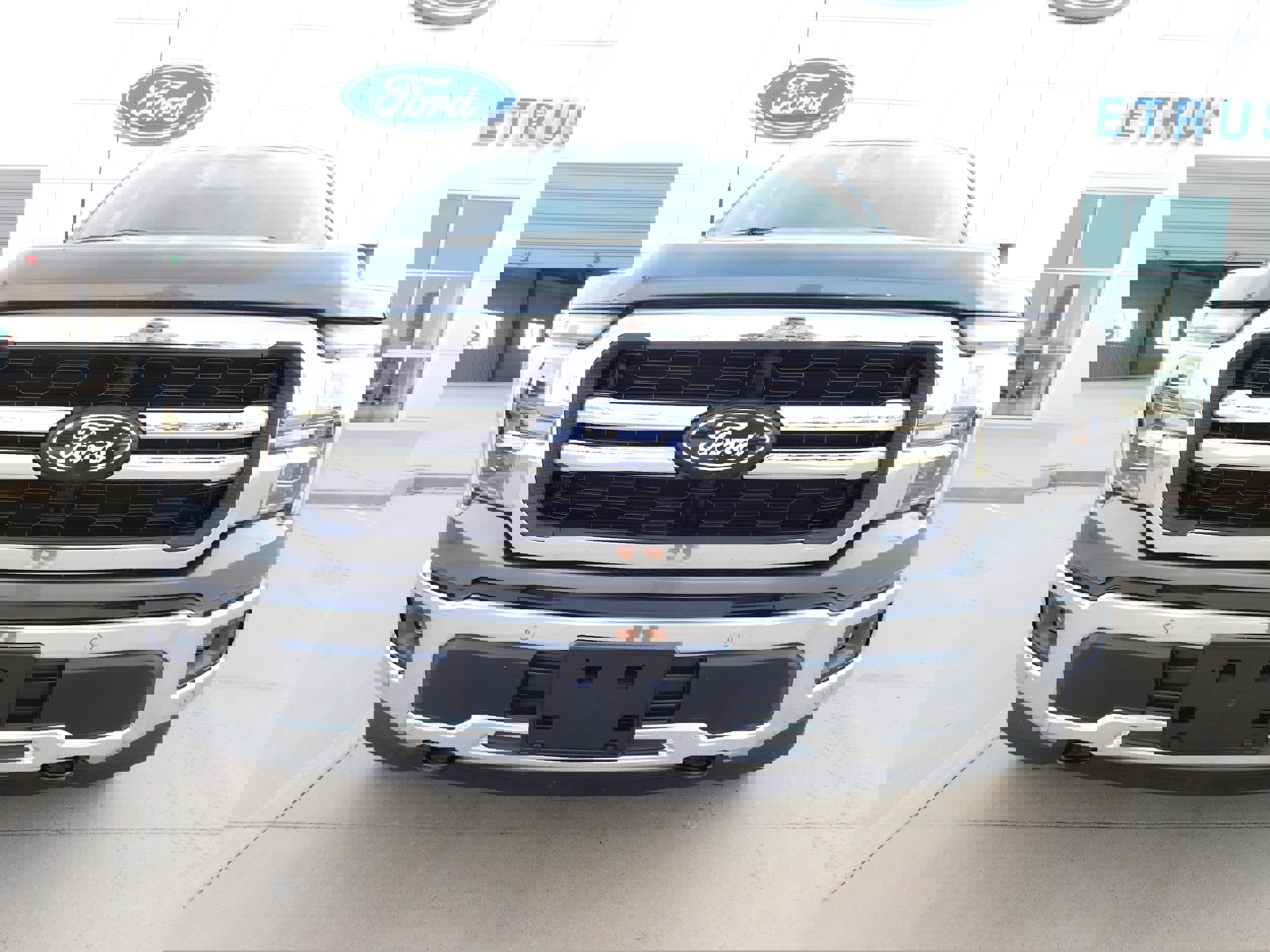 New 2025 Ford F150 Lariat w/ Equipment Group 501A Mid image 7