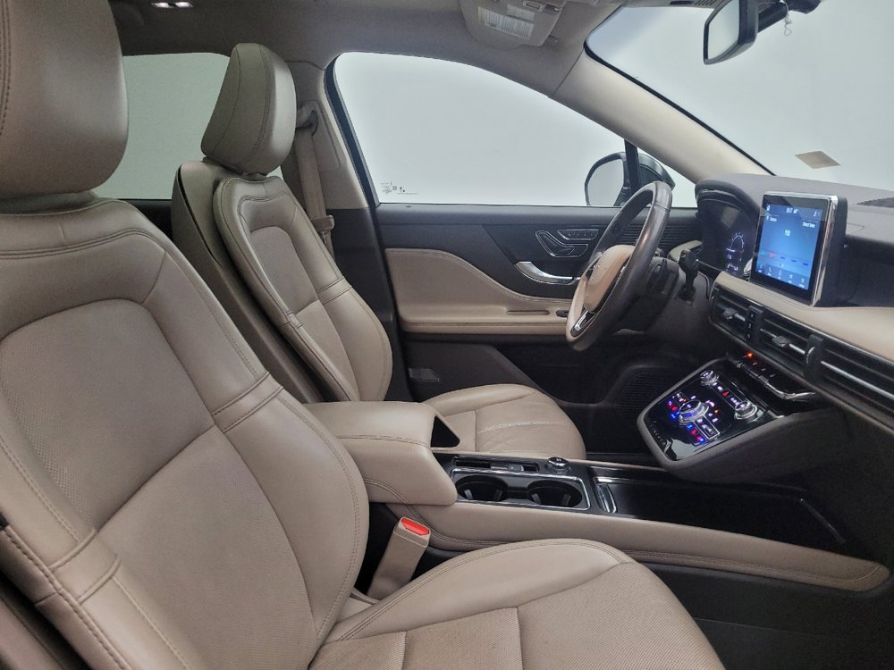 Used 2021 Lincoln Corsair AWD w/ Premium Package image 21